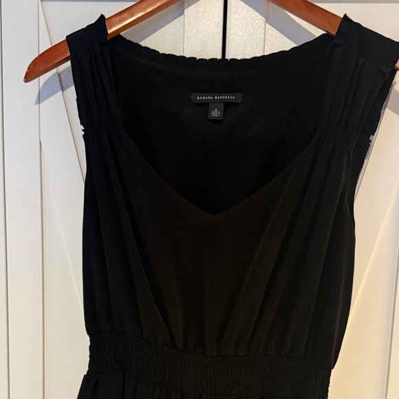 Banana Republic Classic Black Mini Dress - Picture 6 of 6